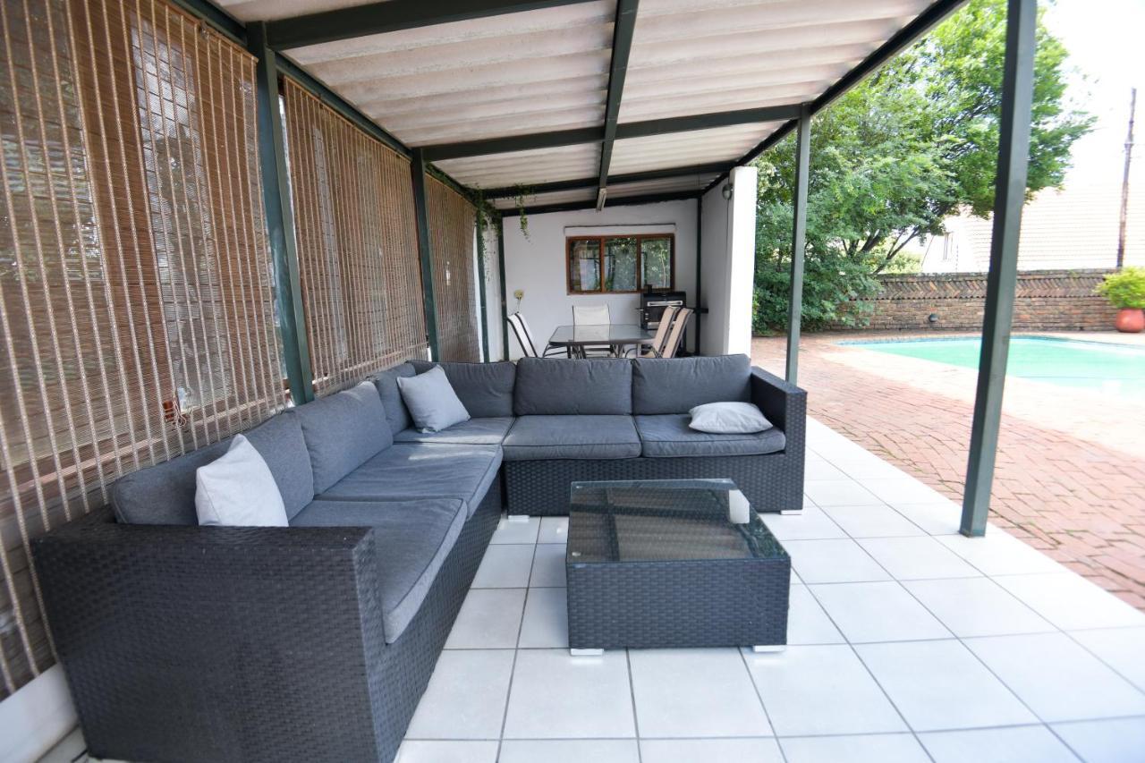 Spacious Menlyn Maine Villa Pretoria-Noord Exteriér fotografie